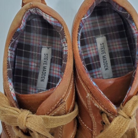 Sold! Steve Madden Paxxtin Leather Sneakers - Picture 6 of 8